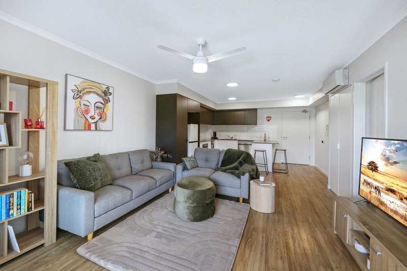 Photo - 504/14 Maud Street, Nambour QLD 4560 - Image 1