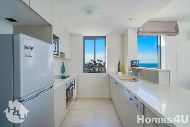 Photo - 504/14 Oxley Avenue, Woody Point QLD 4019 - Image 7