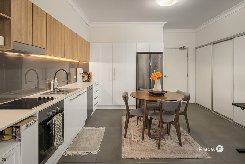 Photo - 504/148 Victoria Park Road, Kelvin Grove QLD 4059 - Image 4