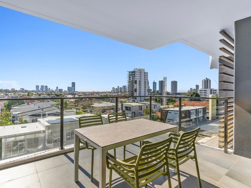 Photo - 504/28 Dalpura Street, Surfers Paradise QLD 4217 - Image 13