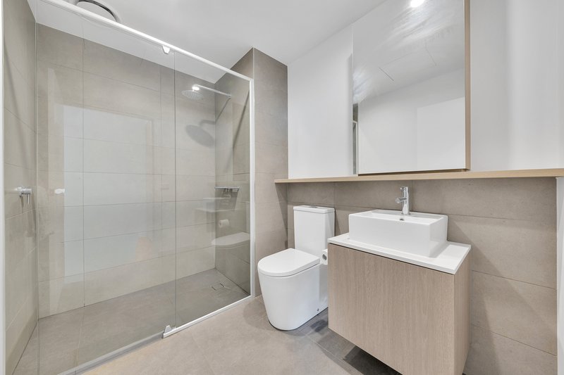 Photo - 504/30 Clark Street, Williams Landing VIC 3027 - Image 4