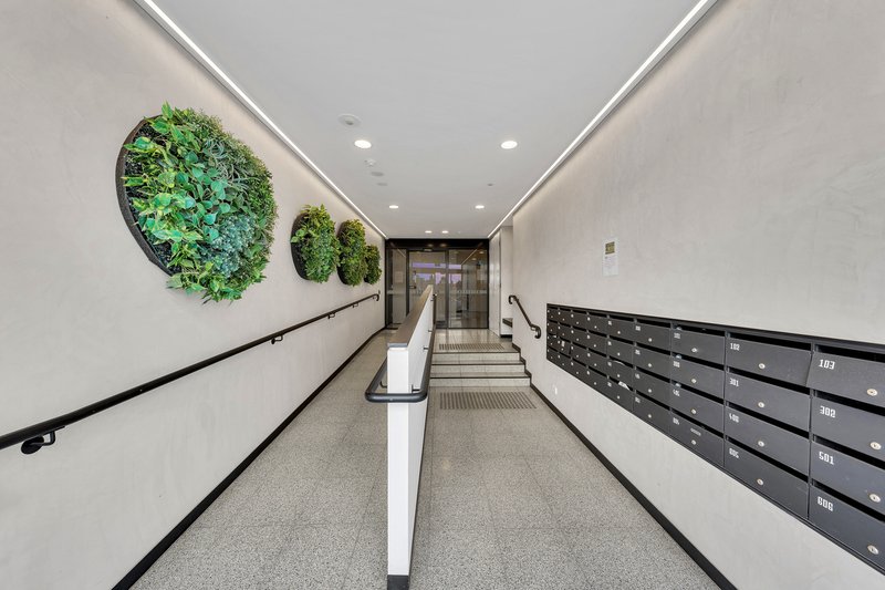 Photo - 504/30 Clark Street, Williams Landing VIC 3027 - Image 15