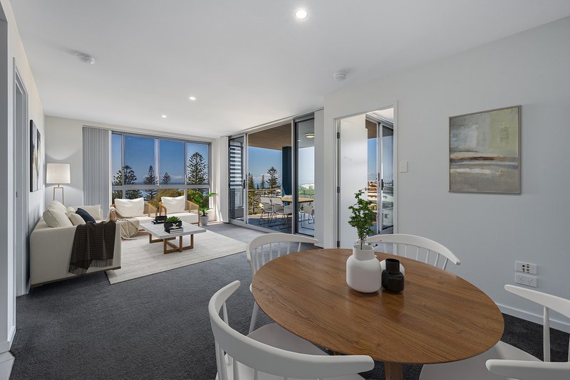 Photo - 504/4 Anderson Street, Scarborough QLD 4020 - Image 3