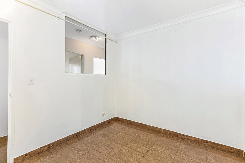 Photo - 504/55 Raymond Street, Bankstown NSW 2200 - Image 6