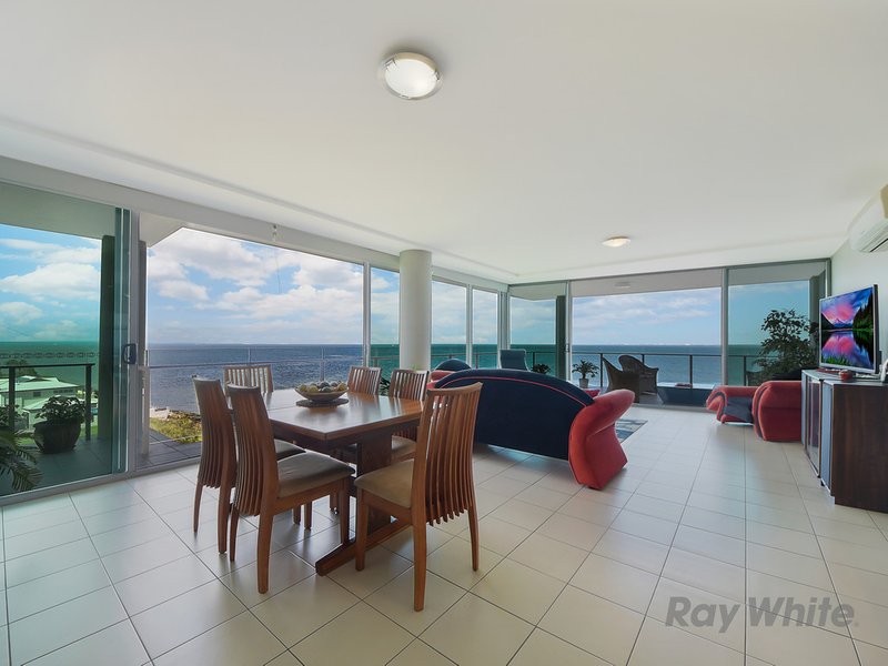 Photo - 504/6-12 Oxley Avenue, Woody Point QLD 4019 - Image 5