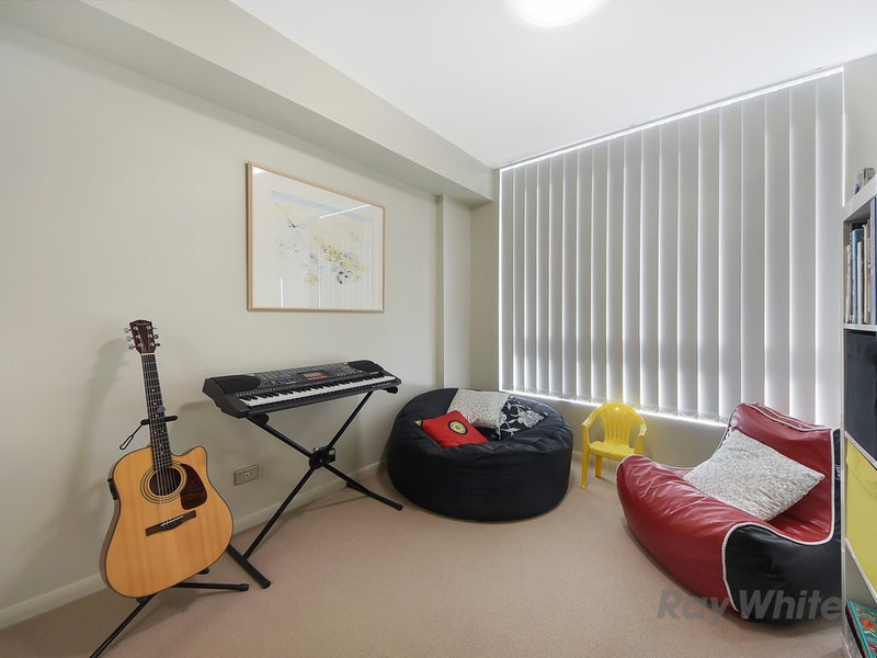 Photo - 504/6-12 Oxley Avenue, Woody Point QLD 4019 - Image 13