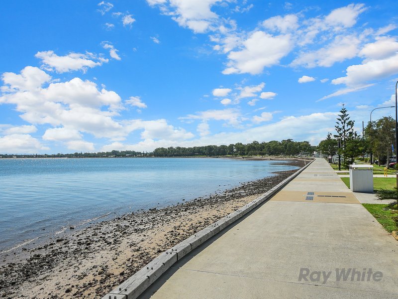 Photo - 504/6-12 Oxley Avenue, Woody Point QLD 4019 - Image 19