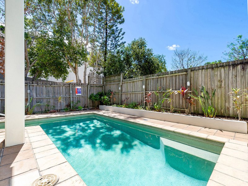 Photo - 50/46 Playfield Street, Chermside QLD 4032 - Image 2