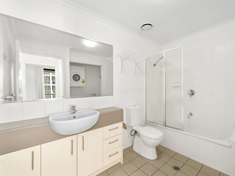 Photo - 50/46 Playfield Street, Chermside QLD 4032 - Image 10