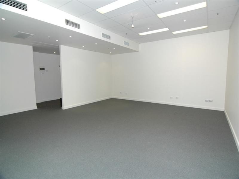 Photo - 504/90 George Street, Hornsby NSW 2077 - Image 4