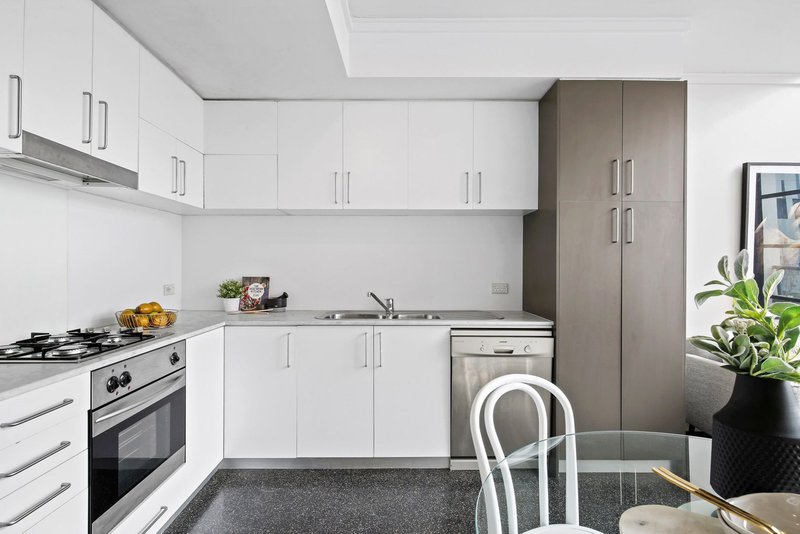 Photo - 504E/138 Carillon Avenue, Newtown NSW 2042 - Image 3