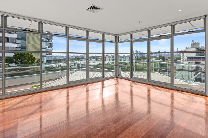 Photo - 505/1 Layton Street, Camperdown NSW 2050 - Image 2