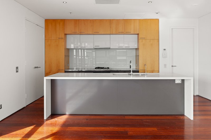 Photo - 505/1 Layton Street, Camperdown NSW 2050 - Image 3