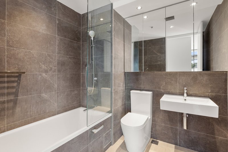 Photo - 505/1 Layton Street, Camperdown NSW 2050 - Image 9