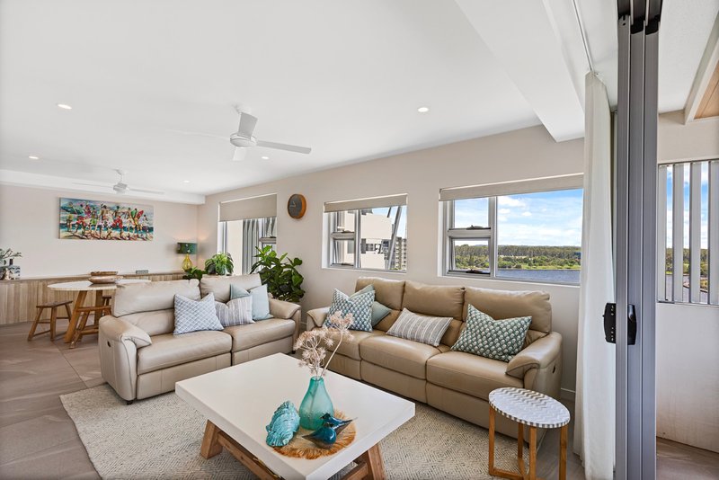 Photo - 505/1 Mantra Esplanade, Birtinya QLD 4575 - Image 5