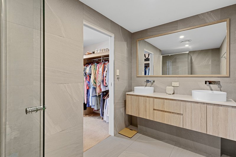 Photo - 505/1 Mantra Esplanade, Birtinya QLD 4575 - Image 7