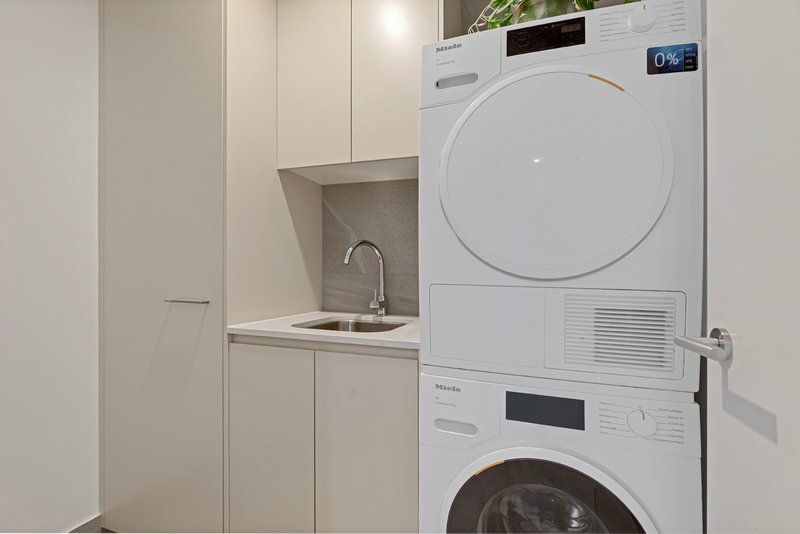 Photo - 505/1 Mantra Esplanade, Birtinya QLD 4575 - Image 13