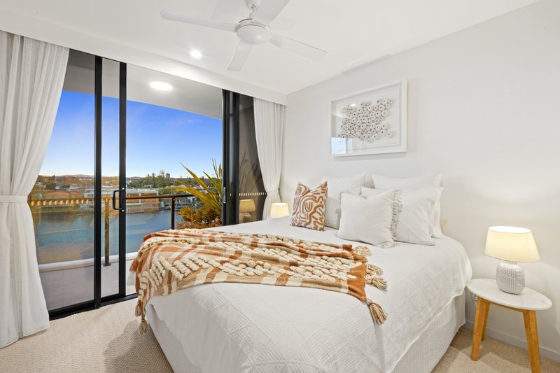 Photo - 505/15-17 Cannes Avenue, Surfers Paradise QLD 4217 - Image 24