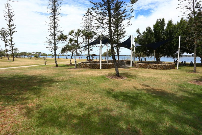 Photo - 505/182 Marine Parade, Labrador QLD 4215 - Image 16