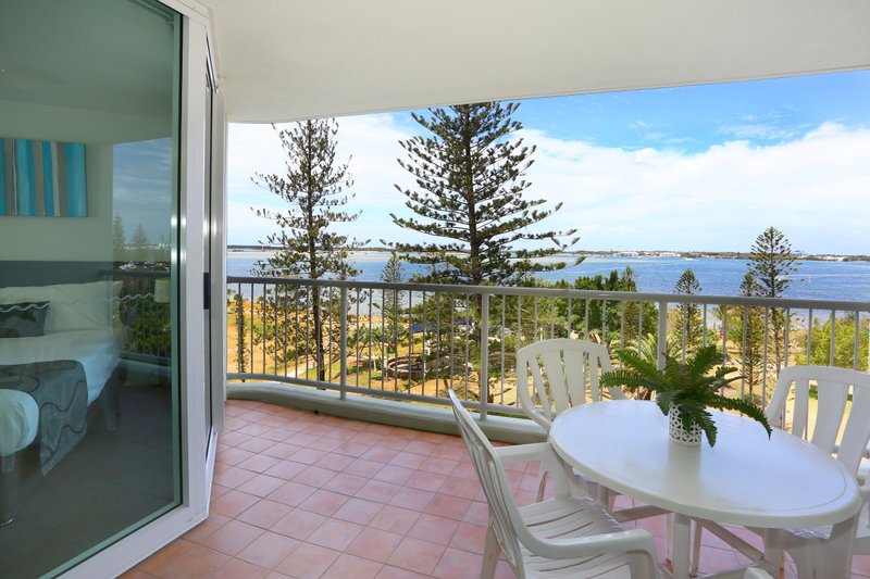 Photo - 505/182 Marine Parade, Labrador QLD 4215 - Image 22