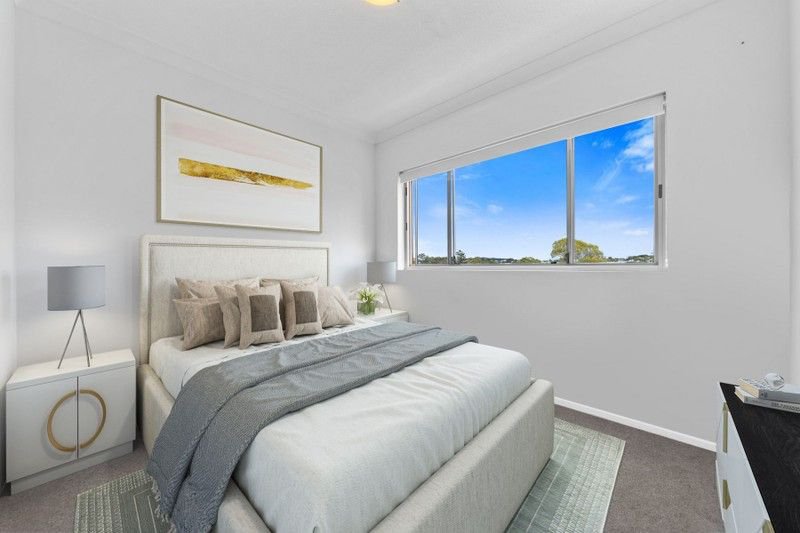 Photo - 505/47 Nundah Street, Nundah QLD 4012 - Image 5