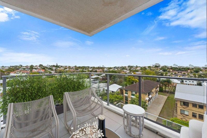 Photo - 505/47 Nundah Street, Nundah QLD 4012 - Image 8
