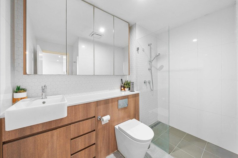 Photo - 505/74 Kitchener Parade, Bankstown NSW 2200 - Image 7