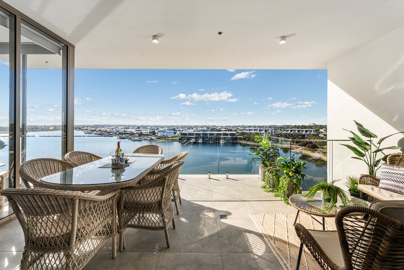 Photo - 506/11 Aqua Street, Newport QLD 4020 - Image 3