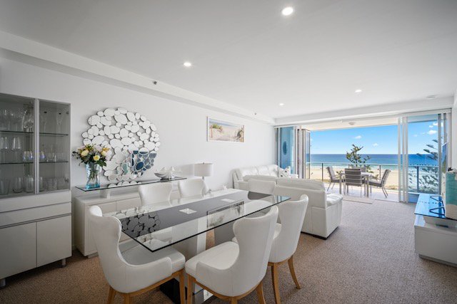 Photo - 506/110 Marine Parade, Coolangatta QLD 4225 - Image 9