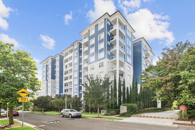 Photo - 506/17 Woodlands Avenue, Breakfast Point NSW 2137 - Image 10