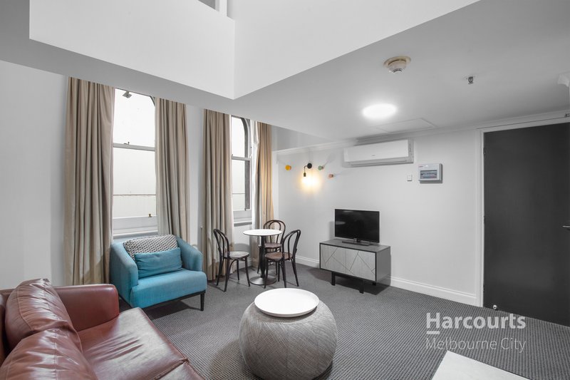 Photo - 506/318 Little Bourke Street, Melbourne VIC 3000 - Image 2