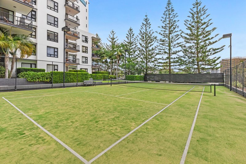Photo - 506/32 Surf Parade , Broadbeach Waters QLD 4218 - Image 15