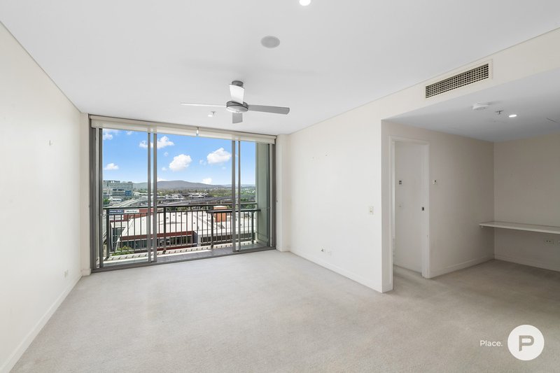 Photo - 506/35 Campbell Street, Bowen Hills QLD 4006 - Image 5