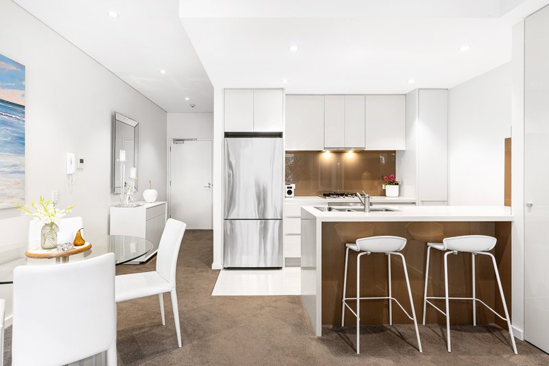 Photo - 506B/34 Penshurst Street, Willoughby NSW 2068 - Image 3