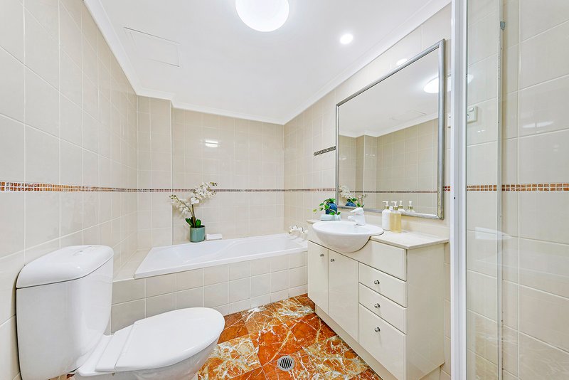 Photo - 507/10 Freeman Road, Chatswood NSW 2067 - Image 10