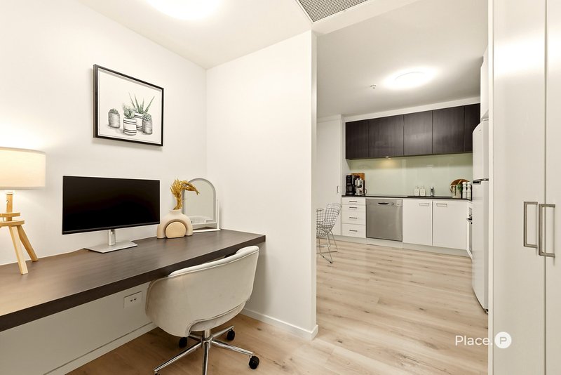 Photo - 507/30 Festival Place, Newstead QLD 4006 - Image 8