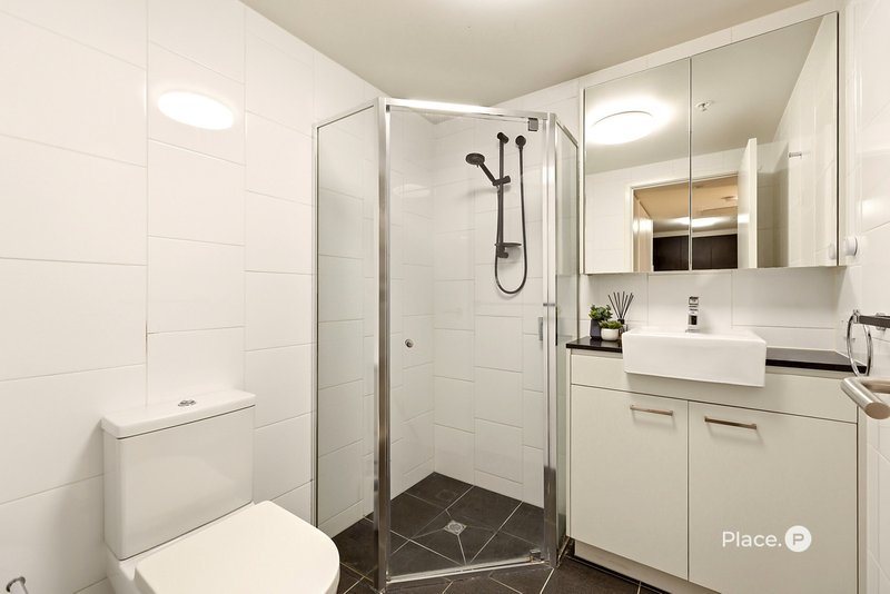 Photo - 507/30 Festival Place, Newstead QLD 4006 - Image 14