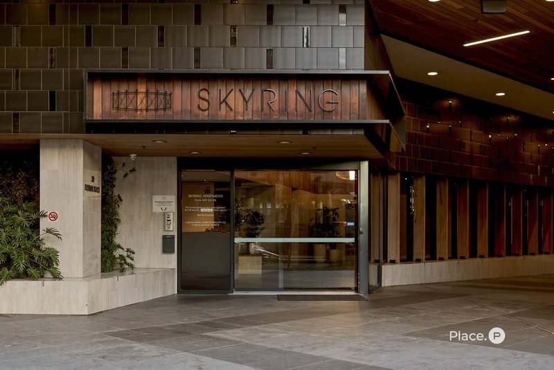Photo - 507/30 Festival Place, Newstead QLD 4006 - Image 18