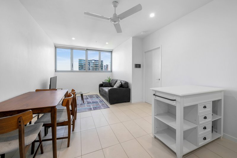 Photo - 507/66 Manning Street, South Brisbane QLD 4101 - Image 2