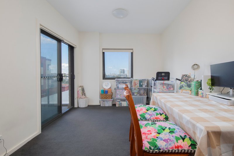 Photo - 507/7-9 Watt Street, Newcastle NSW 2300 - Image 2