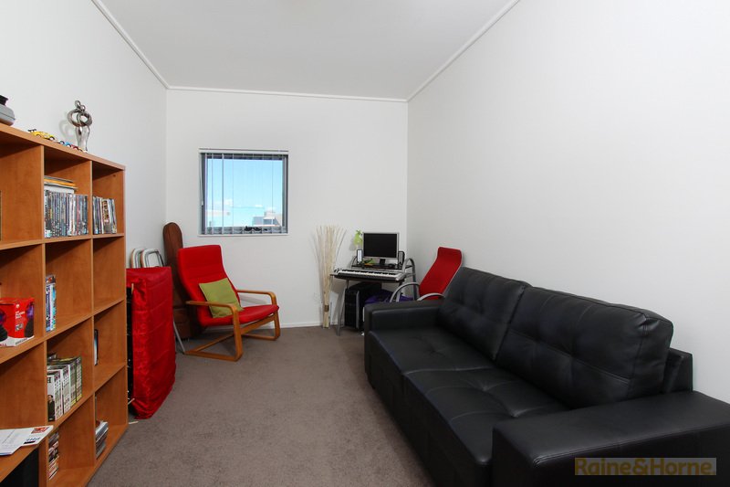 Photo - 507/72 Civic Way, Rouse Hill NSW 2155 - Image 6