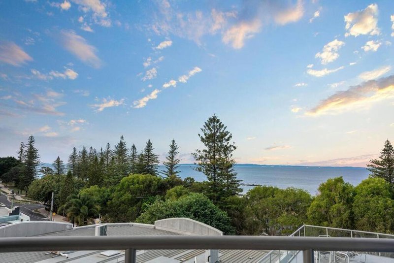 Photo - 507/89 Landsborough Avenue, Scarborough QLD 4020 - Image 2