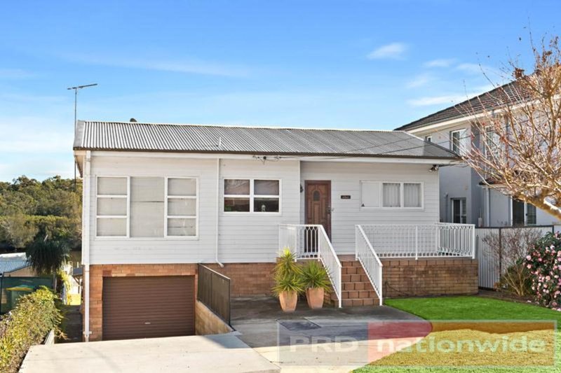 Photo - 508 Henry Lawson Drive, East Hills NSW 2213 - Image 2