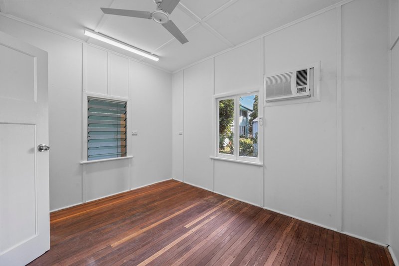 Photo - 508 Ross River Road, Cranbrook QLD 4814 - Image 8