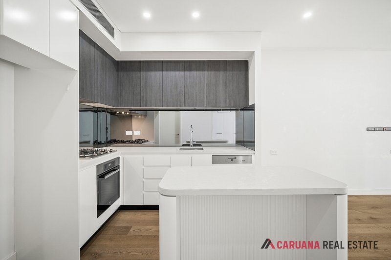 Photo - 508/11 Garrigarrang Avenue, Kogarah NSW 2217 - Image 3