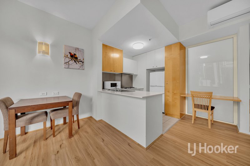 Photo - 508/155 Bourke Street, Melbourne VIC 3000 - Image 3