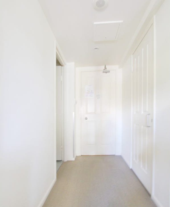 Photo - 50/85 Deakin Street, Kangaroo Point QLD 4169 - Image 4