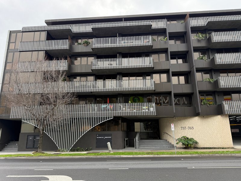 Photo - 508/757 Toorak Road, Hawthorn East VIC 3123 - Image 1