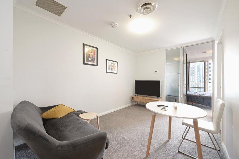 Photo - 509/2 Akuna Street, City ACT 2601 - Image 6