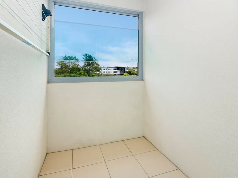 Photo - 509/23 Parklands , Nundah QLD 4012 - Image 12